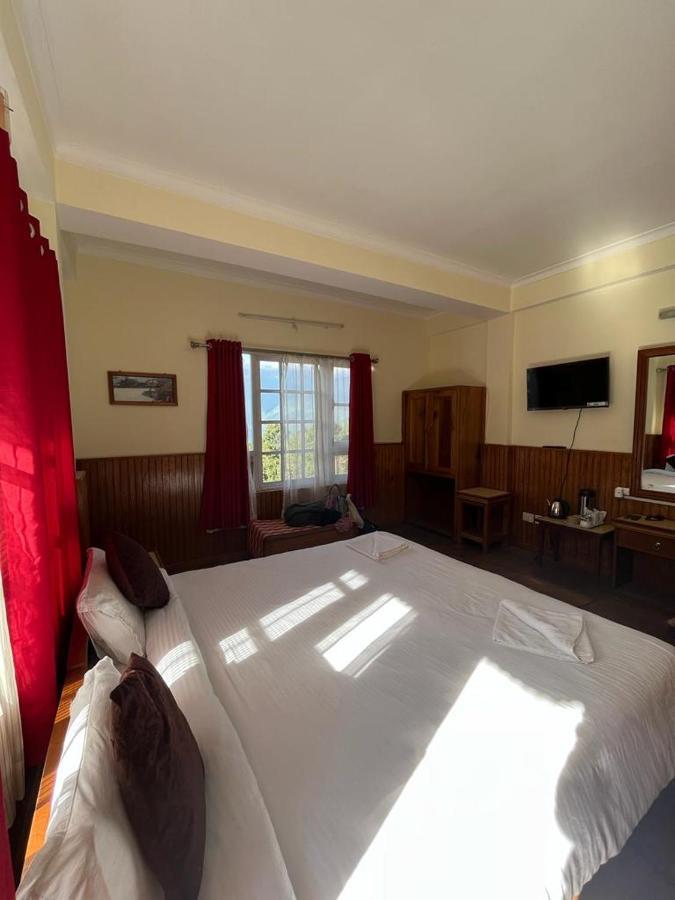 Ifseen Villa Pelling Esterno foto